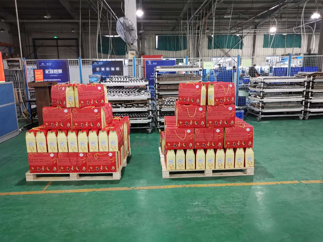 �᳹����������ȫ��ȷ������������һ��Ա��